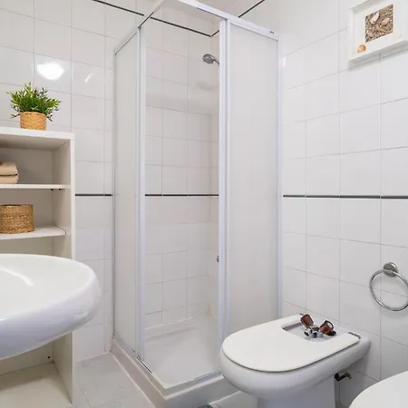 Apartment Cozy In With Kitchenette