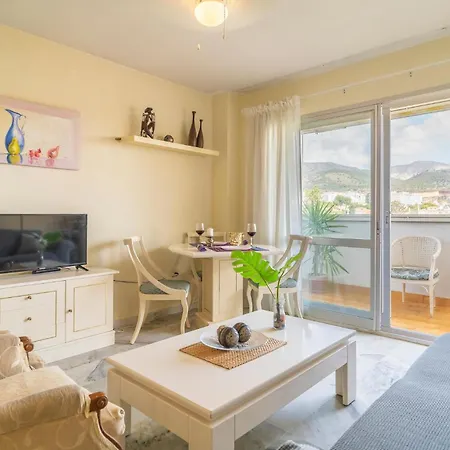 Cozy In With Kitchenette