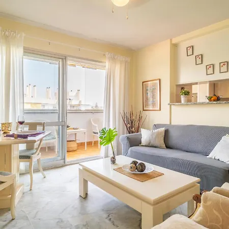 Lejlighed Cozy In With Kitchenette *
